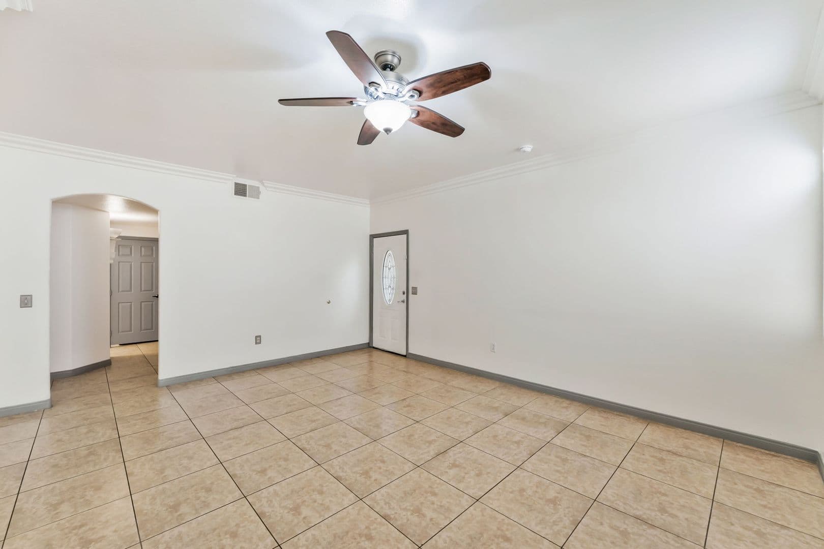 Las Vegas Townhome: 1405 S Nellis #1106