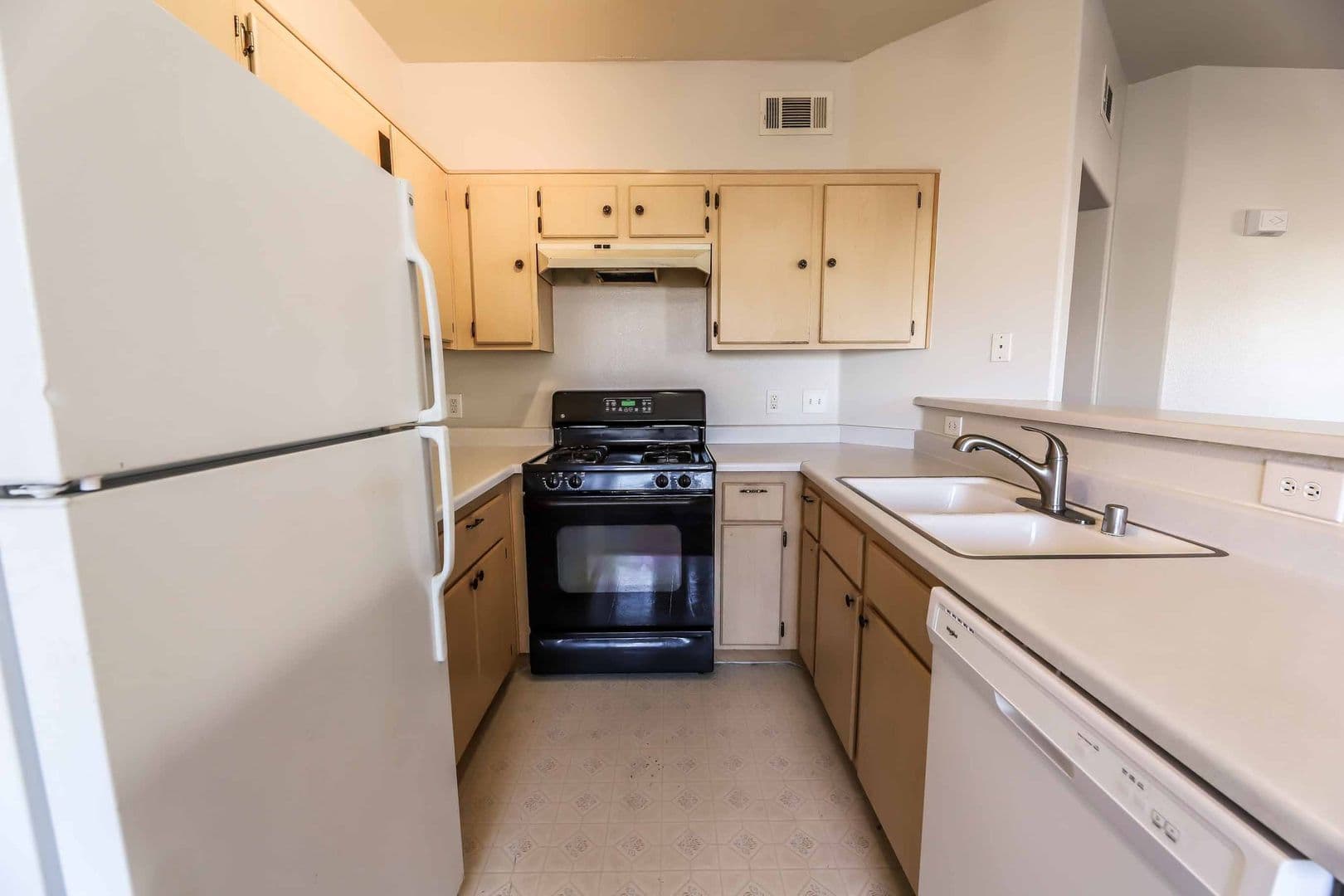 N. Las Vegas House: 1881 Alexander Rd. Unit 108