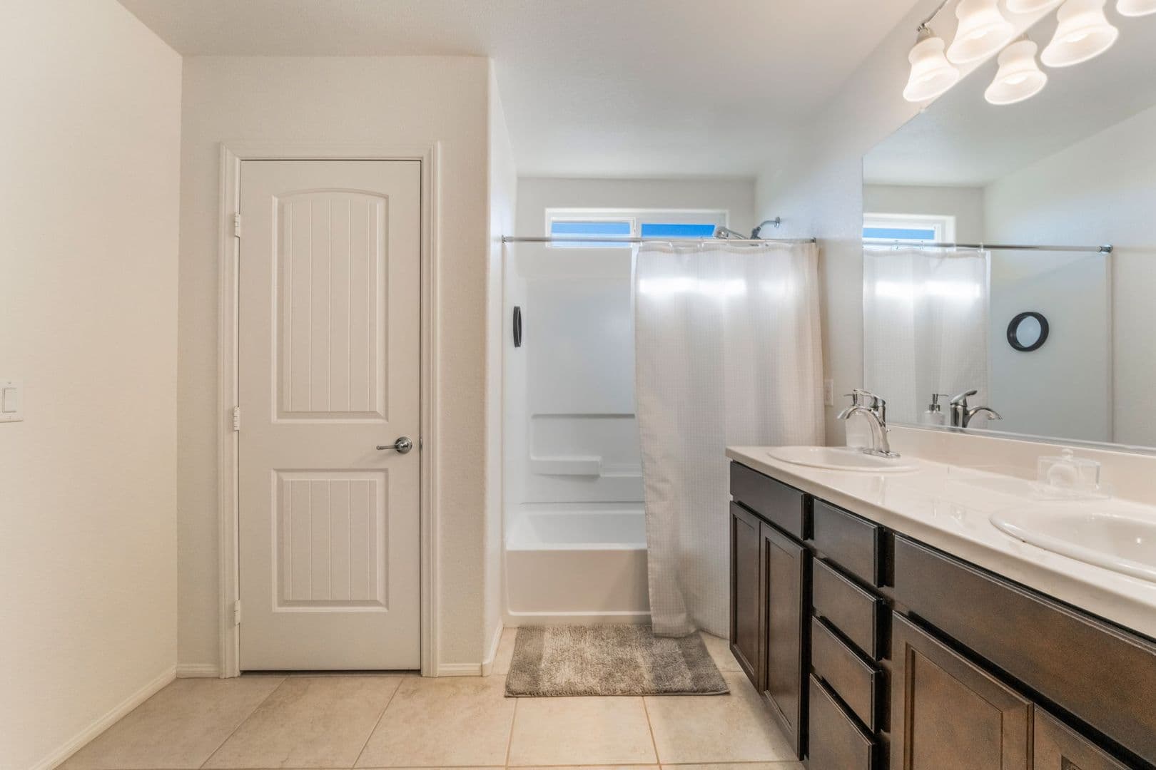 Las Vegas House: 8749 Spanish Ridge Ave
