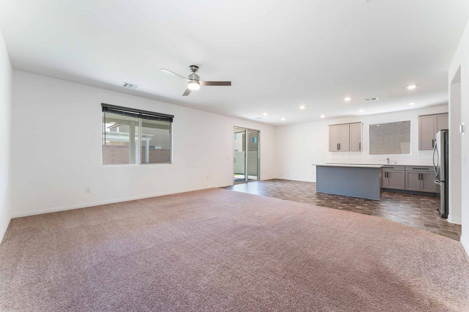 North Las Vegas House: 6958 Stone Cactus St