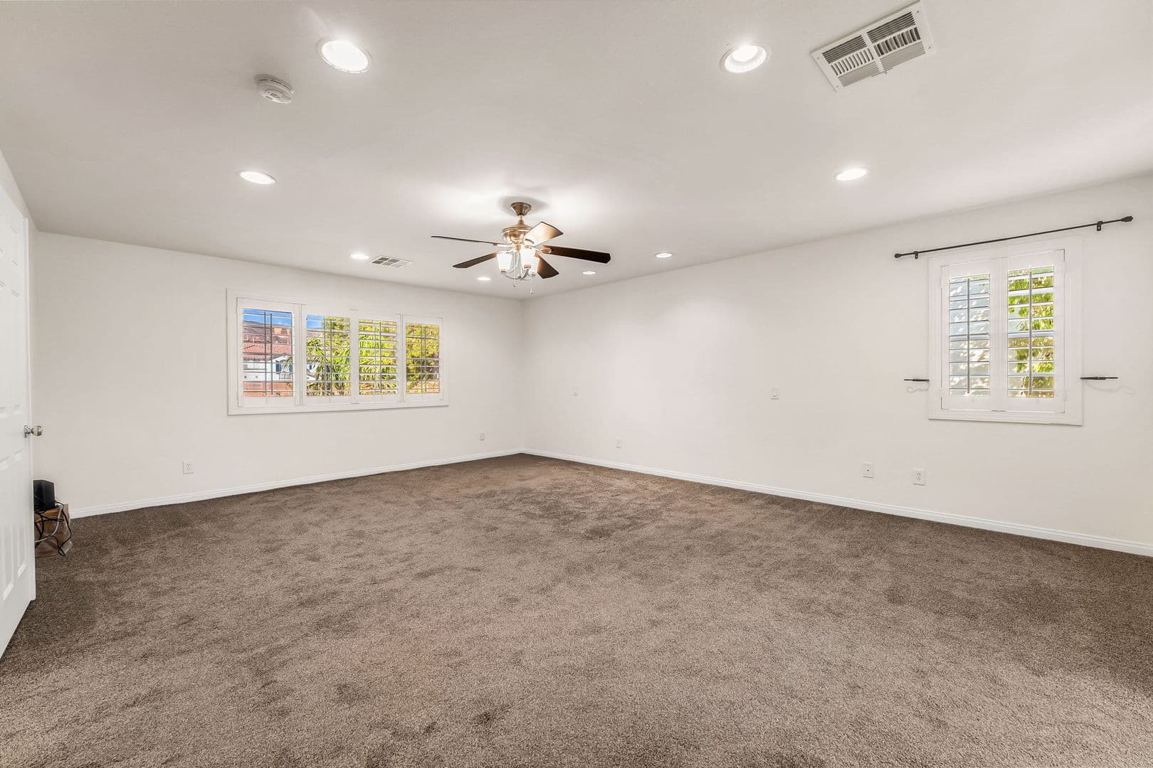 Henderson House: 1153 Orphington Ct