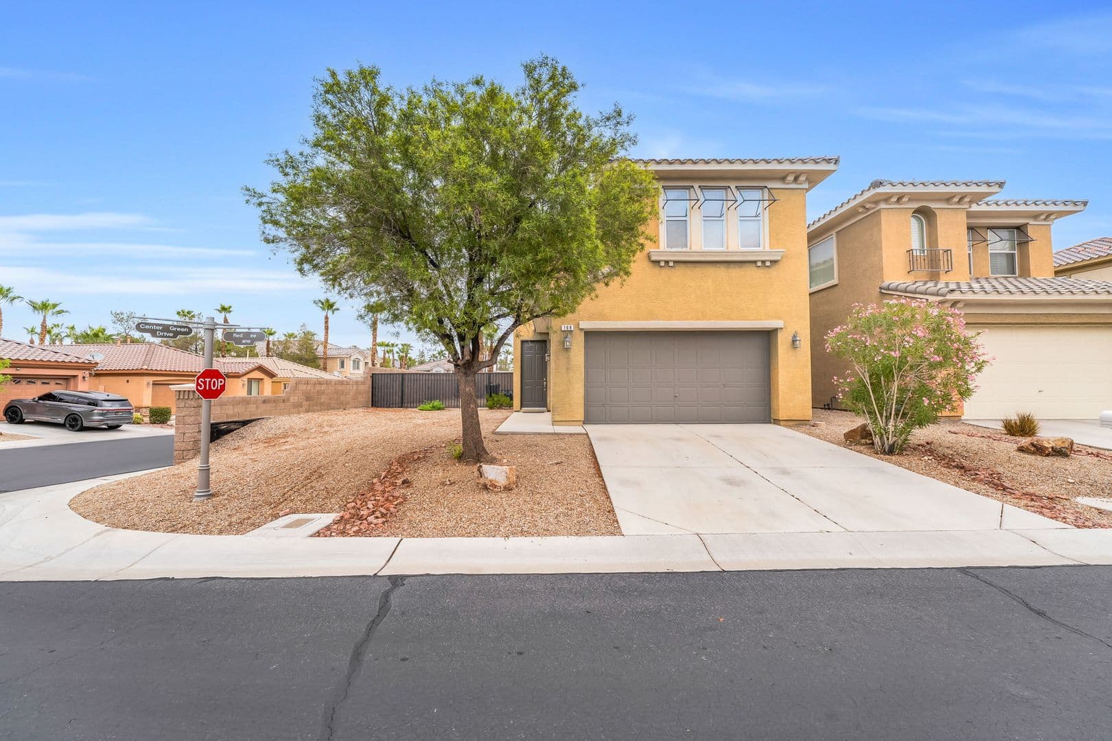 Las Vegas House: 168 Red Tee Lane
