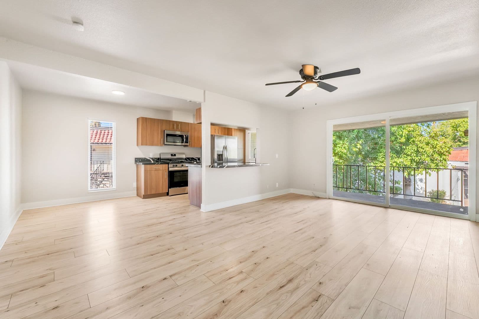Las Vegas House: 1405 Vegas Valley #226