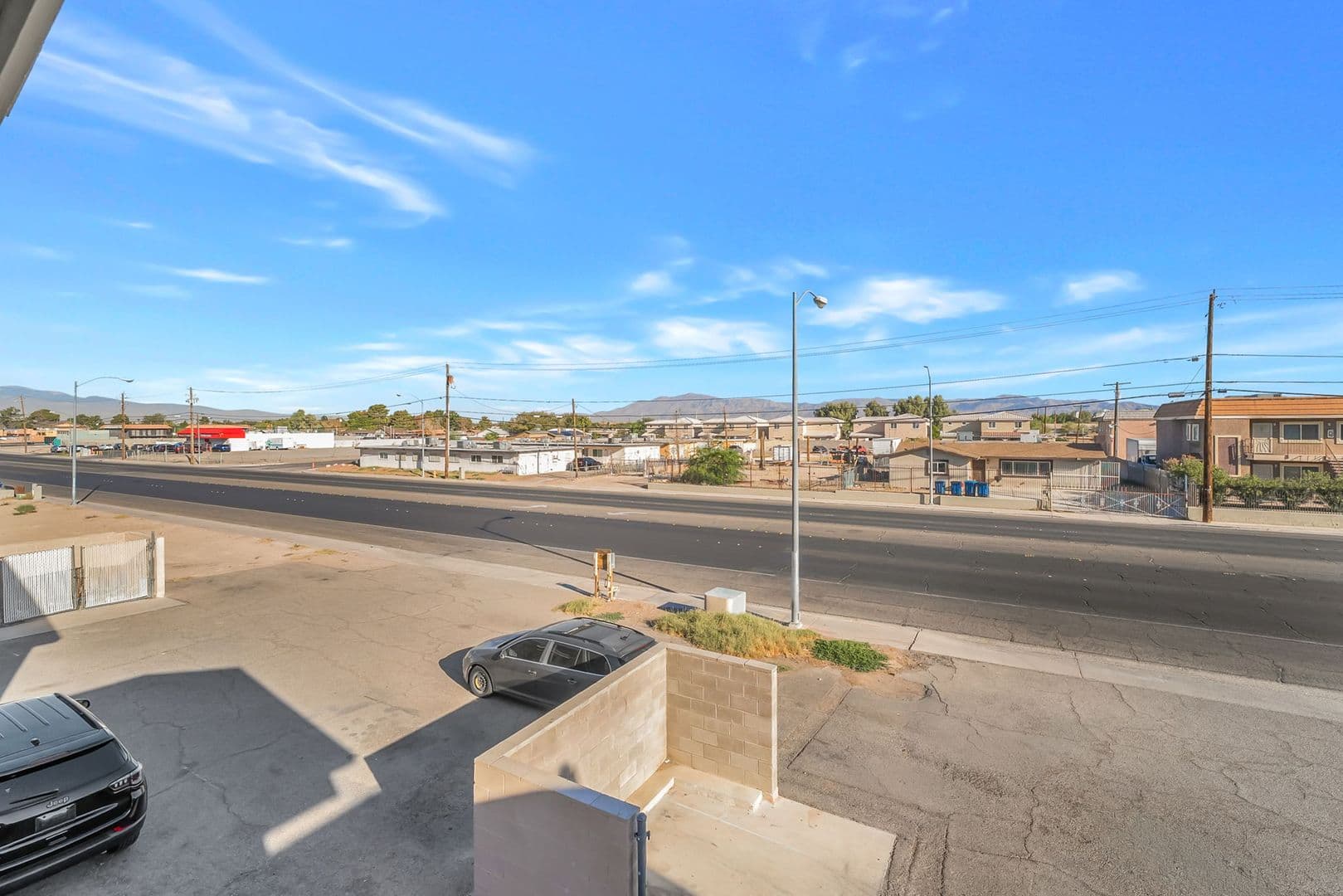 Las Vegas Apartment: 5689 E Lake Mead Blvd