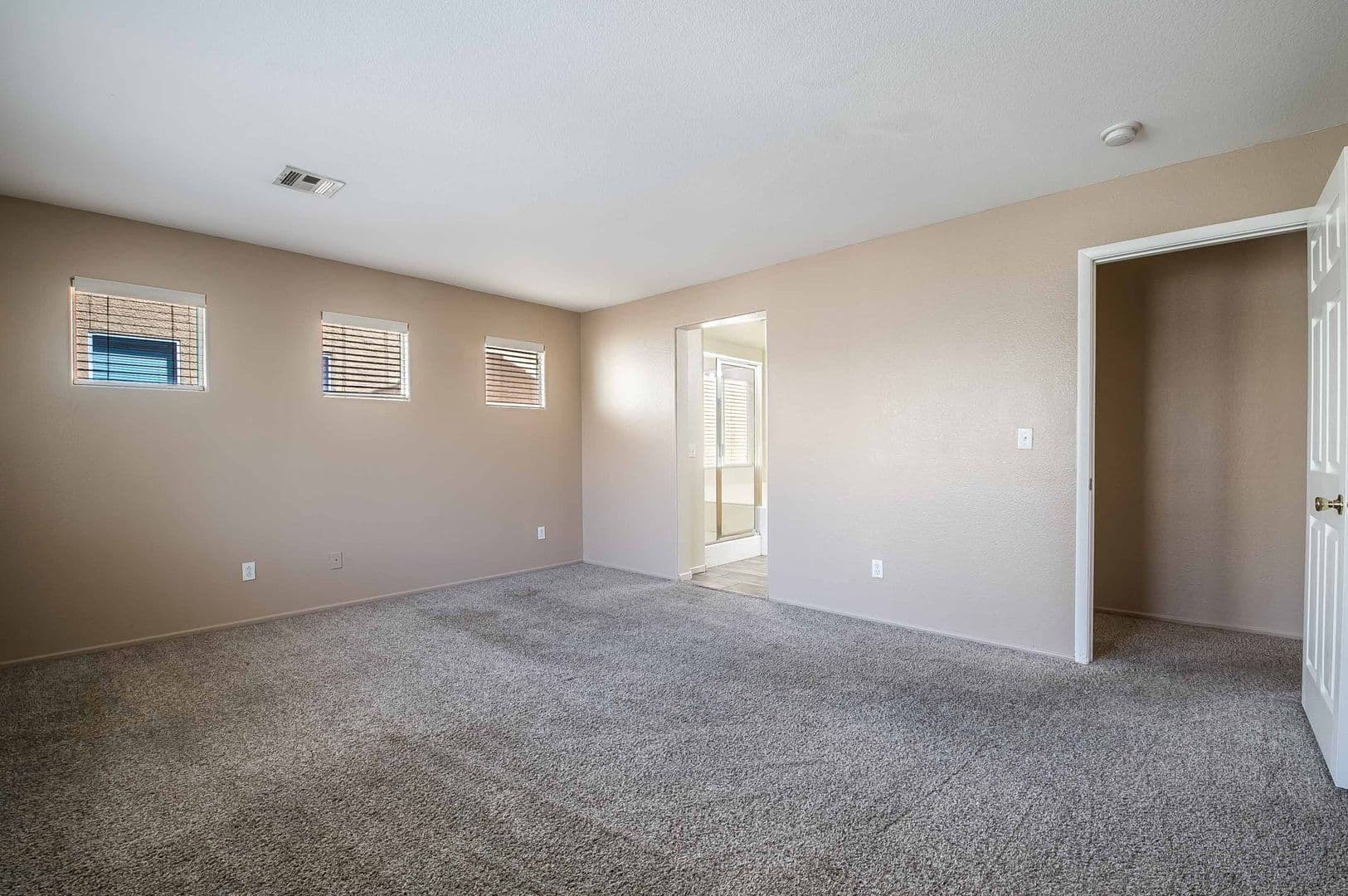 Las Vegas House: 3925 Meadow Foxtail Drive