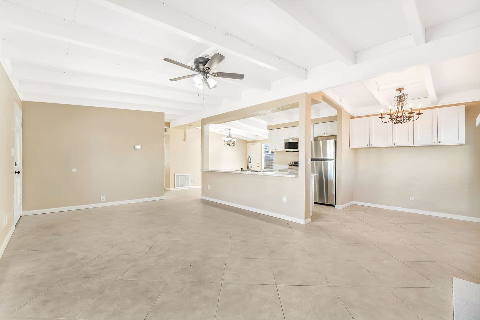 Las Vegas House: 867 Lulu Ave.