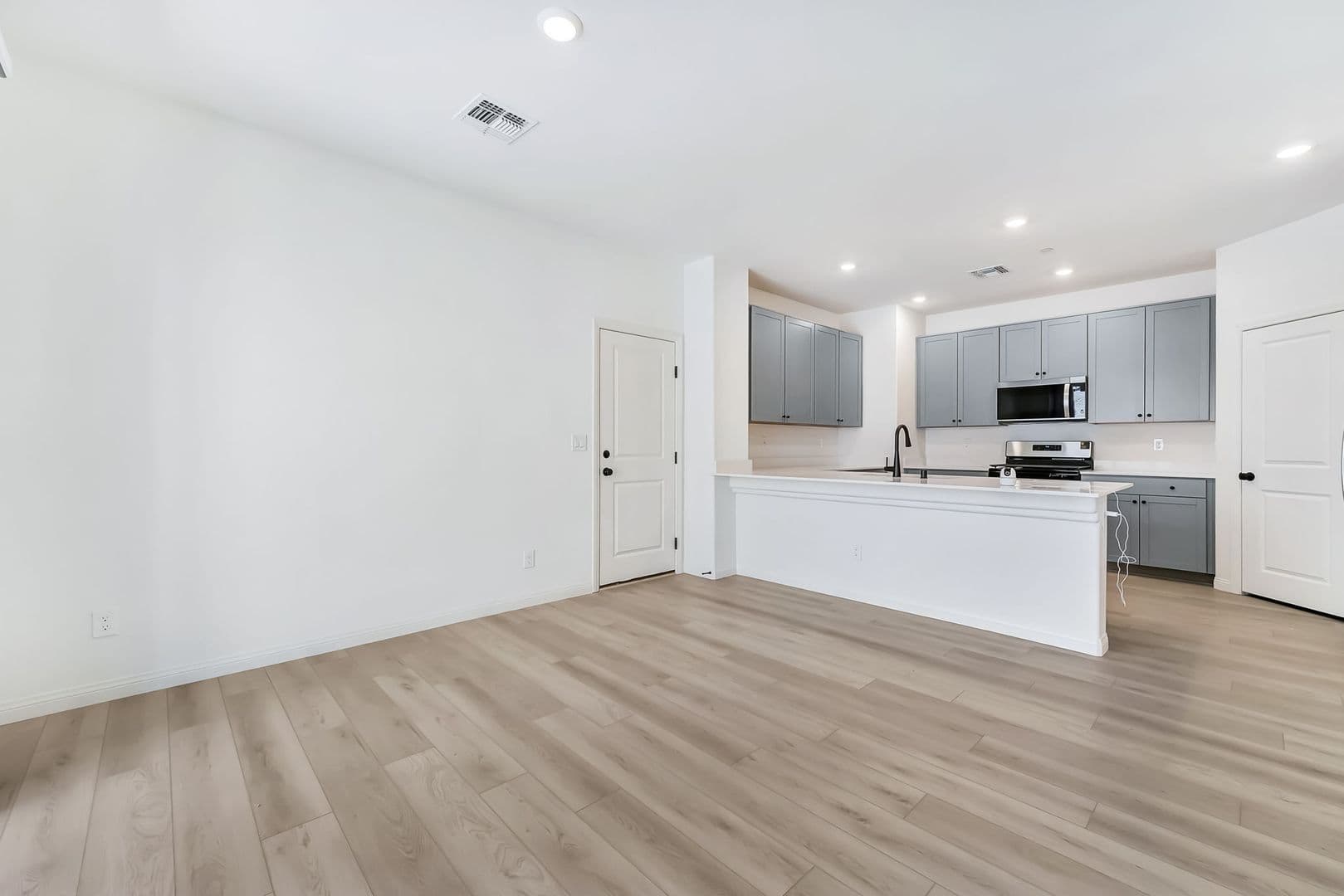 Henderson House: 2490 Palizzi Ct
