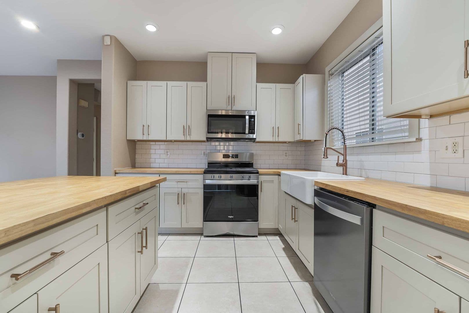 Las Vegas House: 10466 Gwynns Falls St