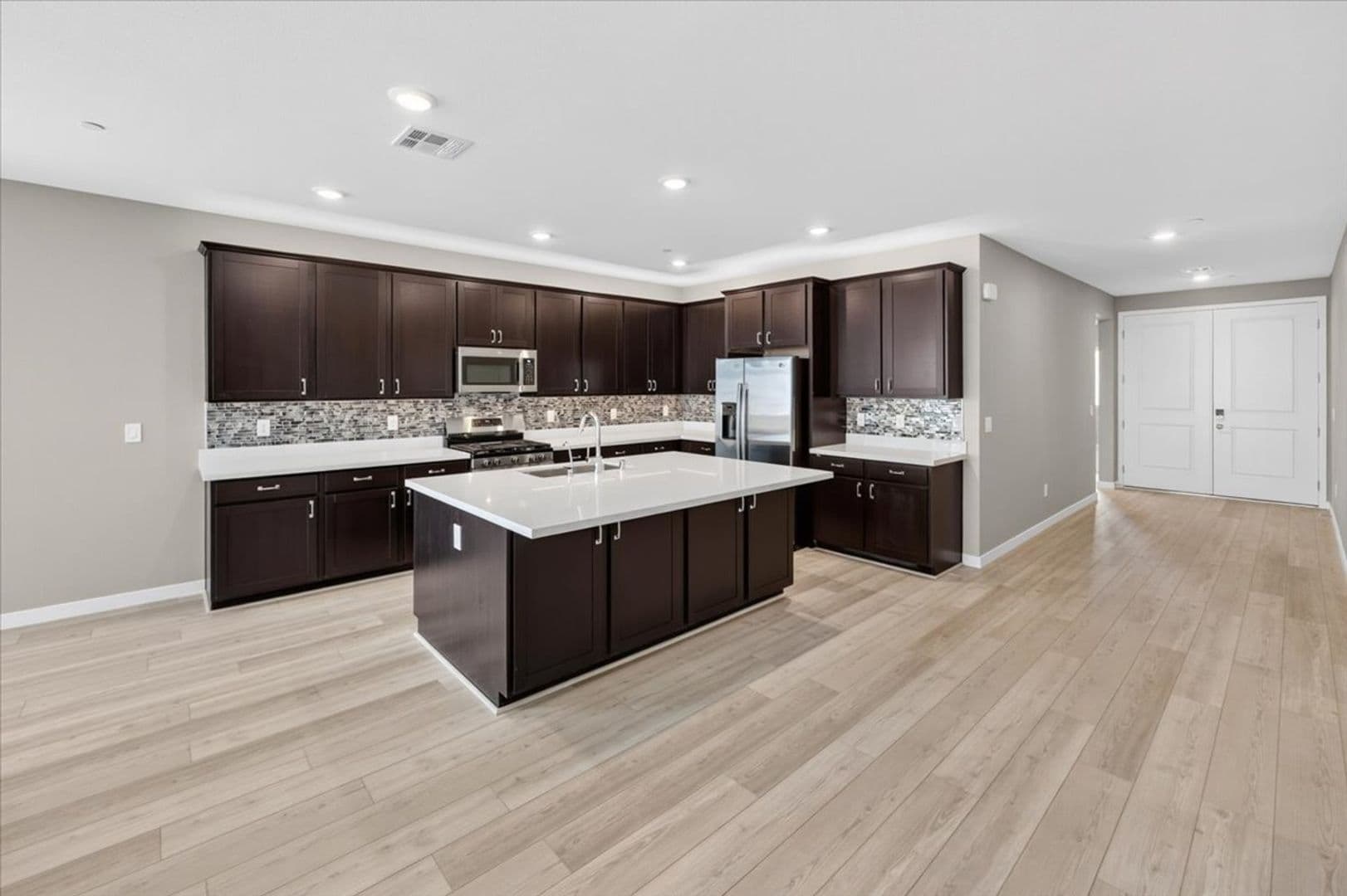 Las Vegas House: 10862 Lewis Pointe Ave