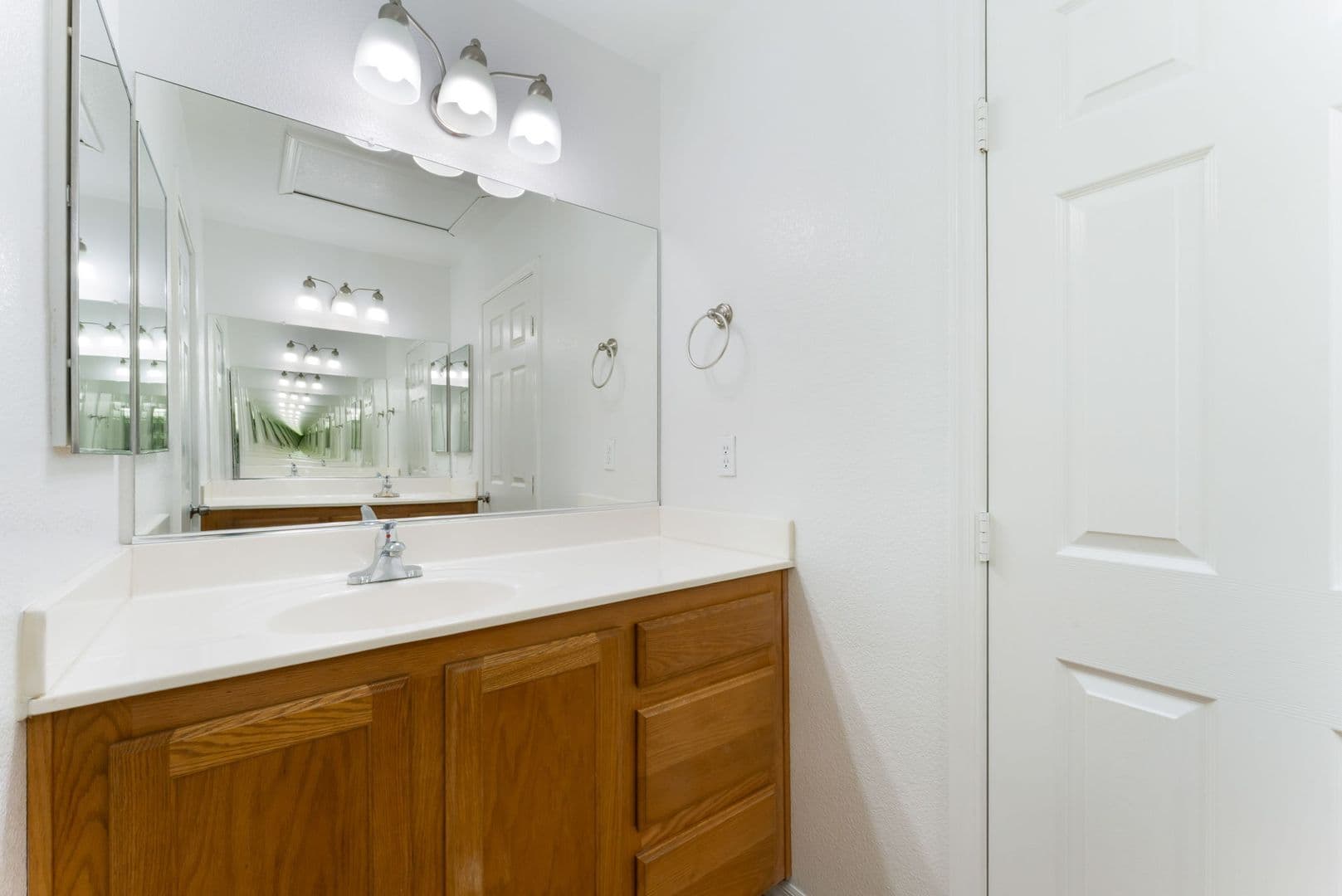 North Las Vegas House: 32 Rosa Rosales Ct