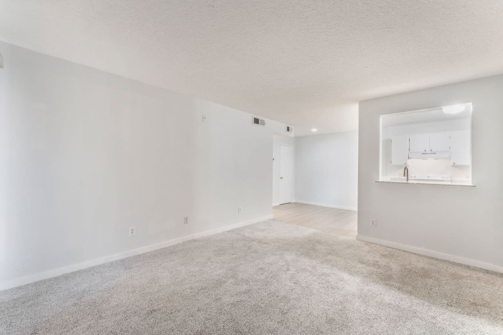 Las Vegas House: 230 Mission Newport Ln #105