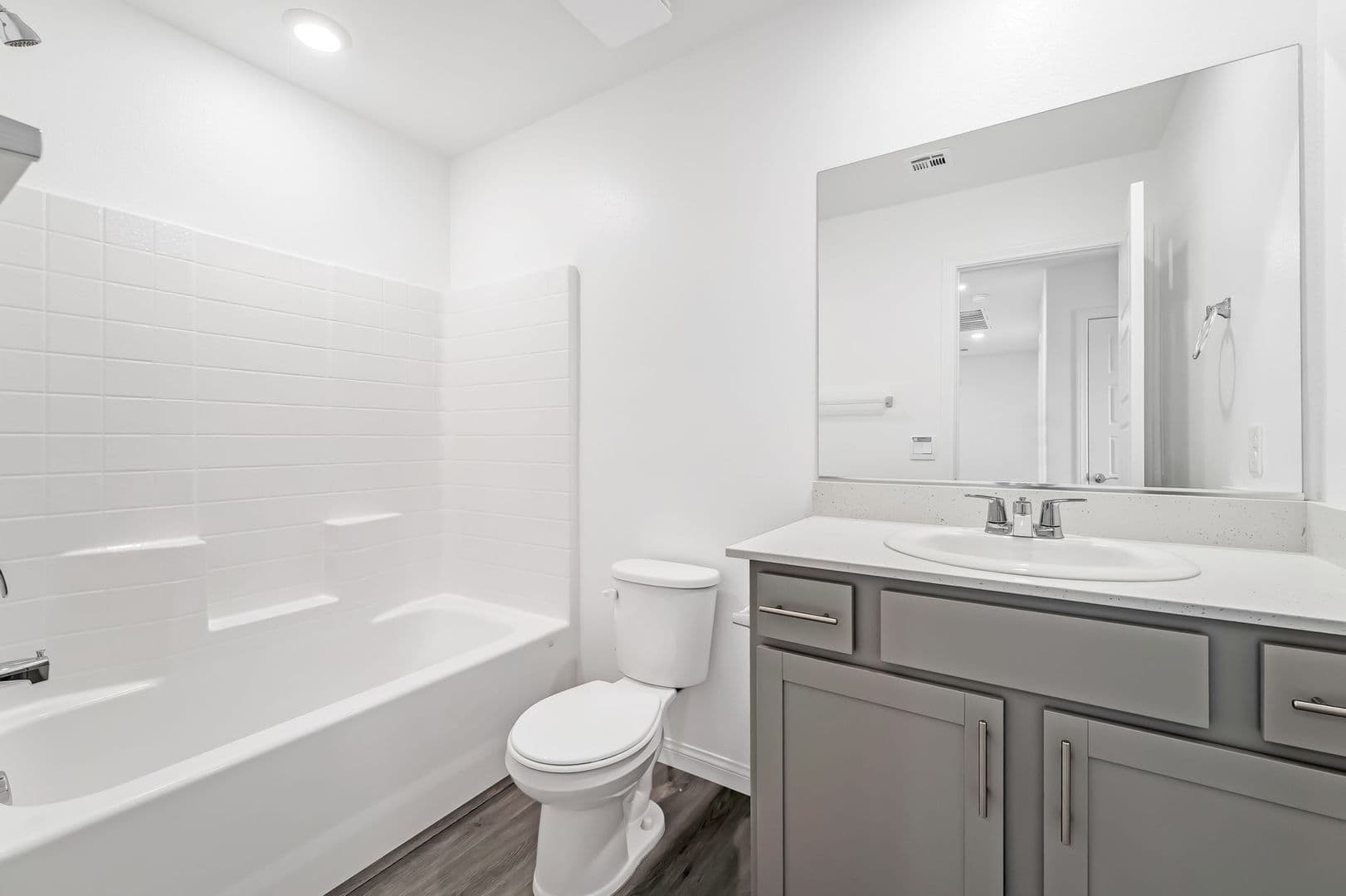 Henderson House: 1111 Saffron Toucan Ln