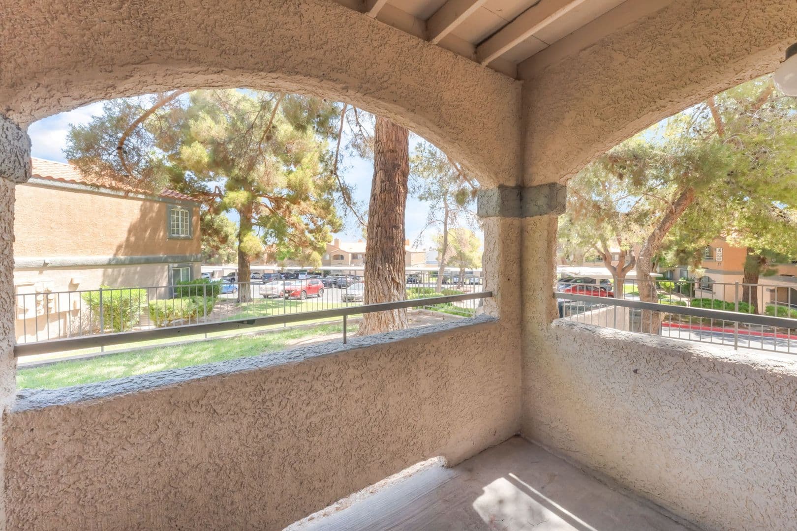 Las Vegas House: 230 Mission Newport Ln #105