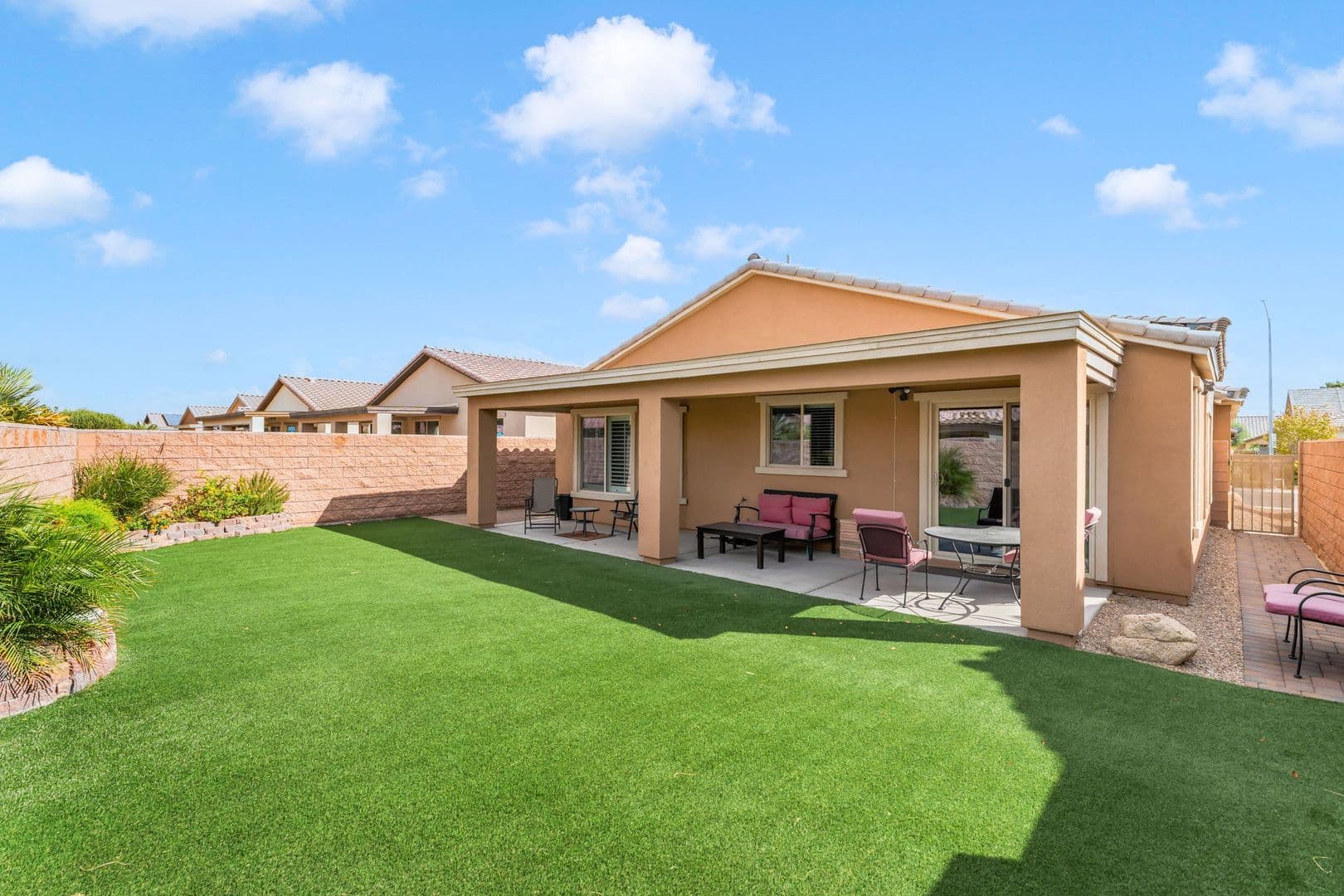 North Las Vegas House: 3740 Rocklin Peak Ave