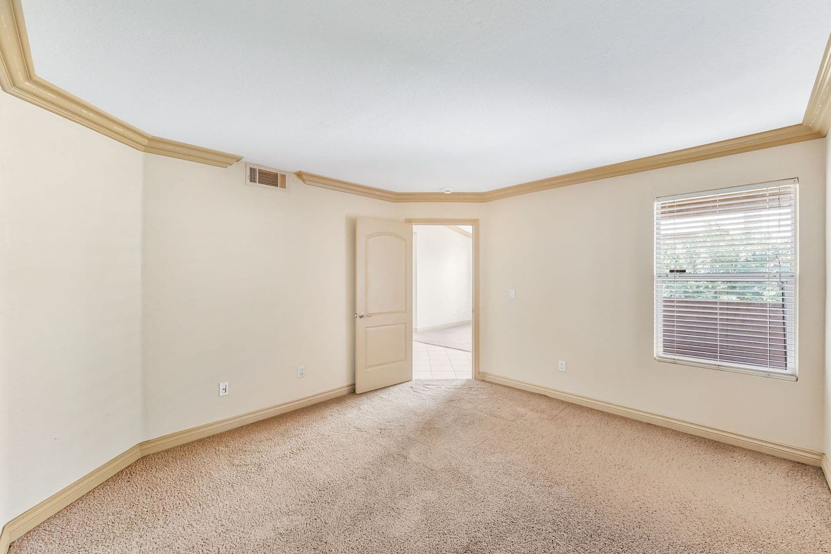 Las Vegas House: 1150 North Buffalo #2028
