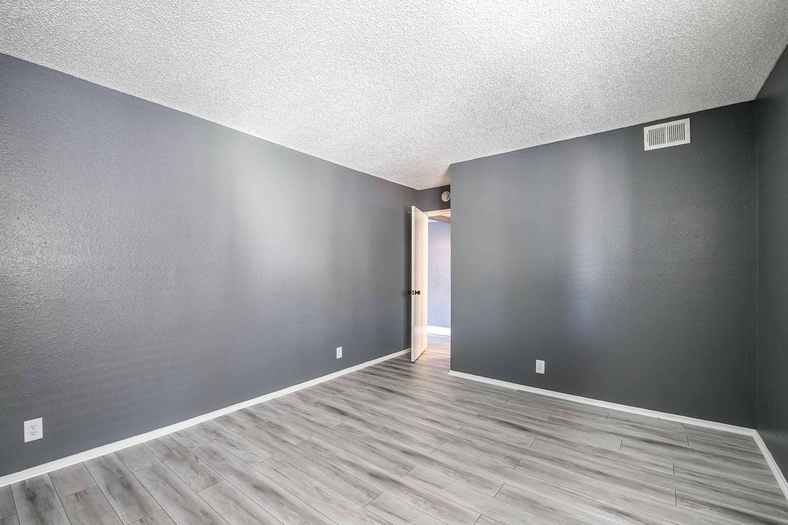 Las Vegas House: 3151 Soaring Gulls Drive #2186