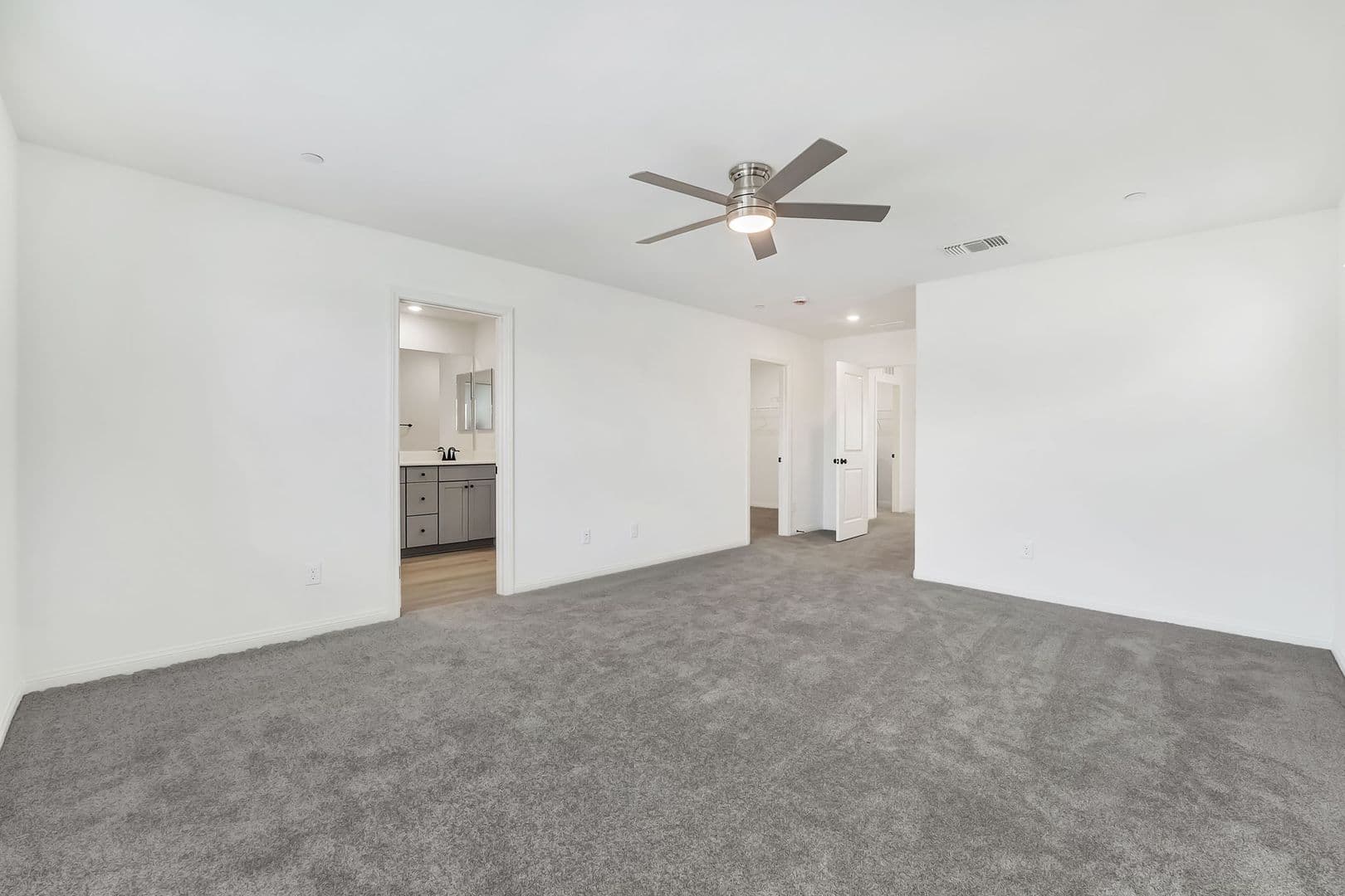 Henderson House: 2490 Palizzi Ct