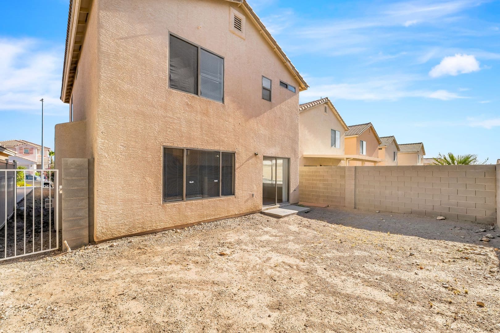 Las Vegas House: 4849 Lone Grove Dr