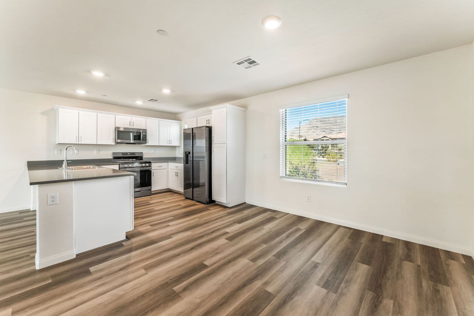 Las Vegas House: 3892 Enchanted Sky St