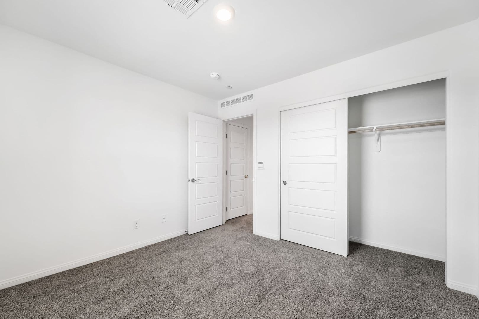 Henderson House: 1111 Saffron Toucan Ln