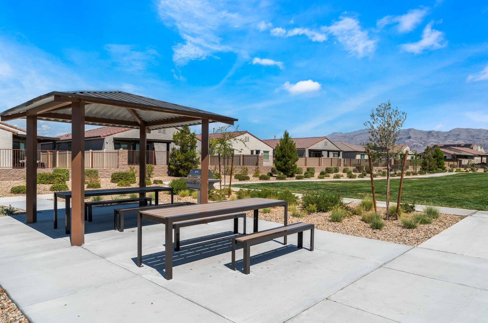 North Las Vegas House: 6958 Stone Cactus St
