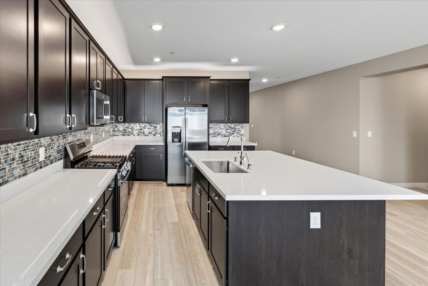 Las Vegas House: 10862 Lewis Pointe Ave