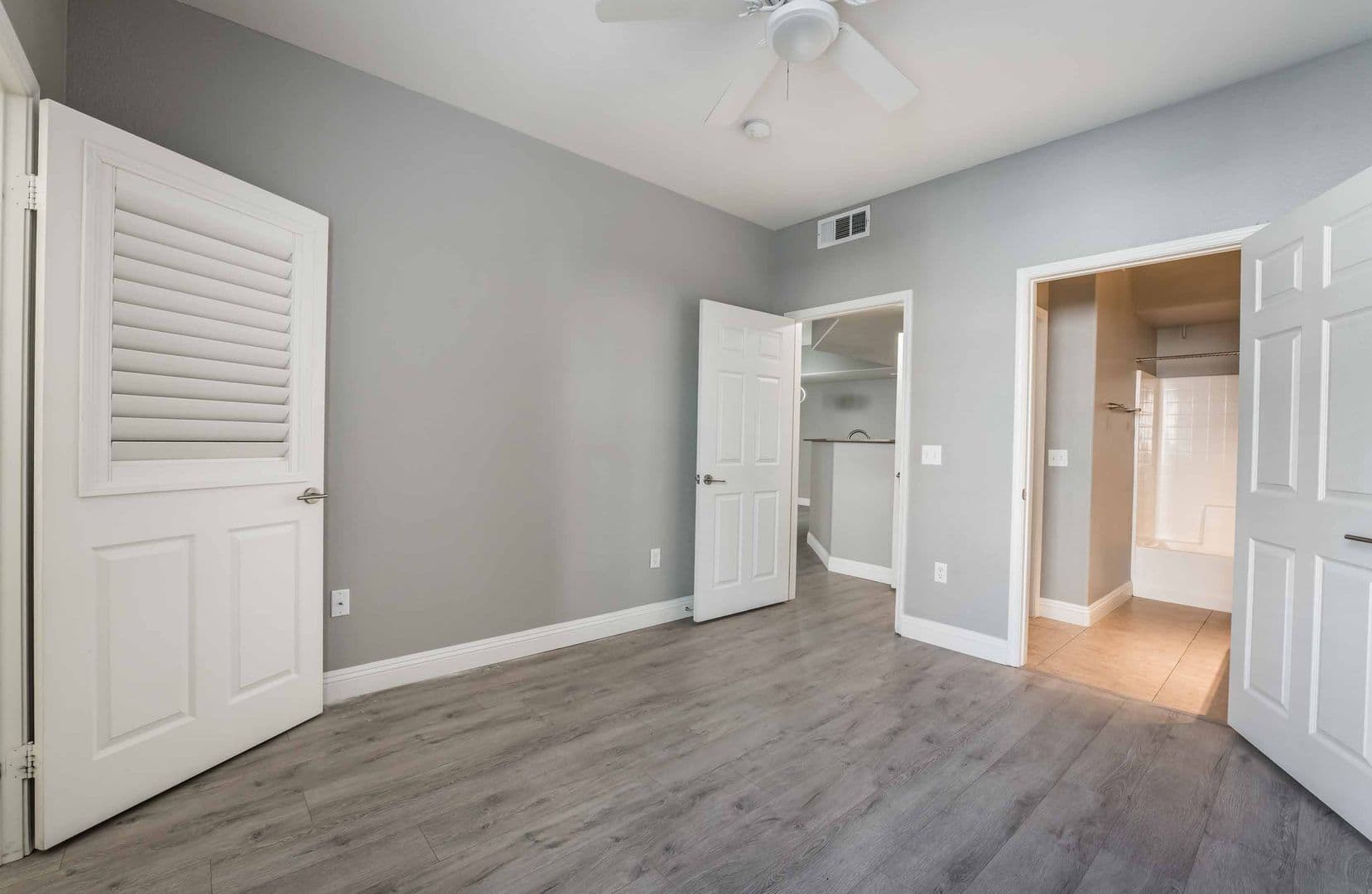 Las Vegas House: 10001 Peace Way #1276