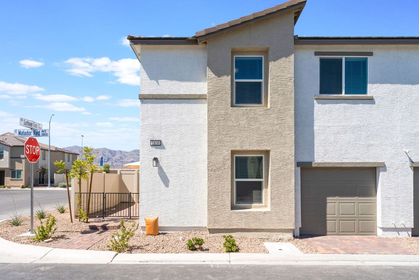 North Las Vegas House: 2830 Matador Red Ave