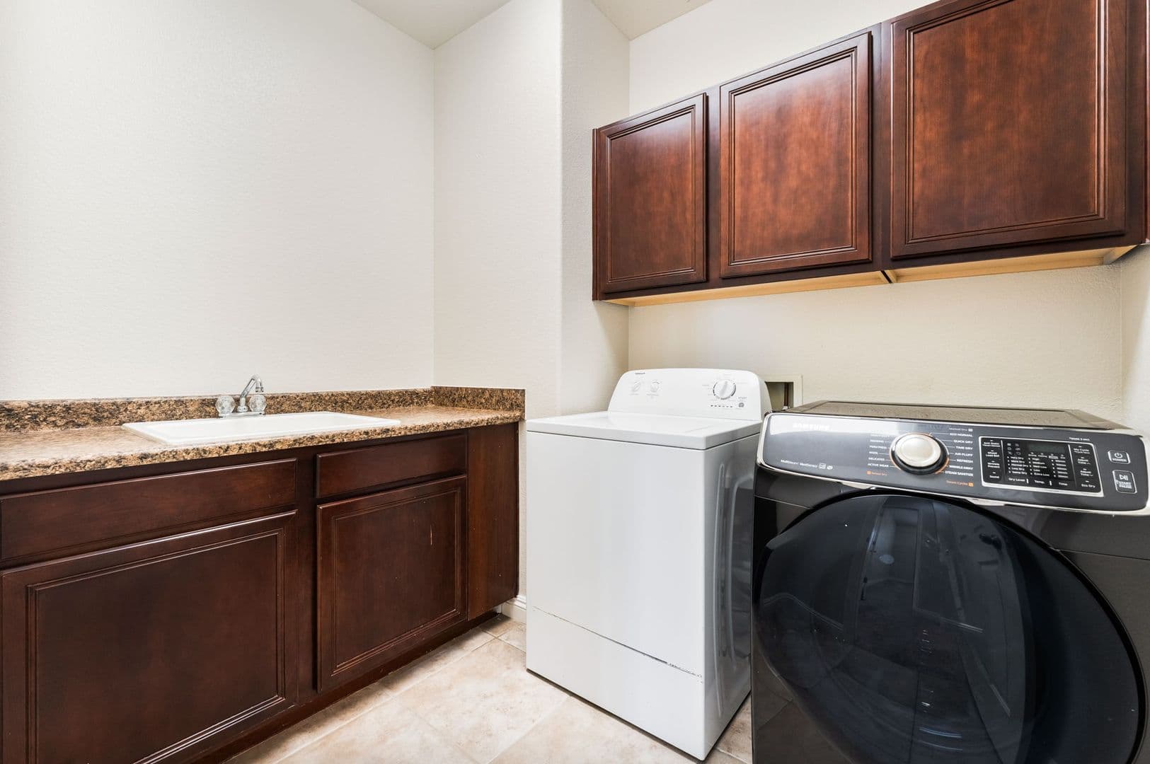 Las Vegas House: 11577 Hadwen Ln