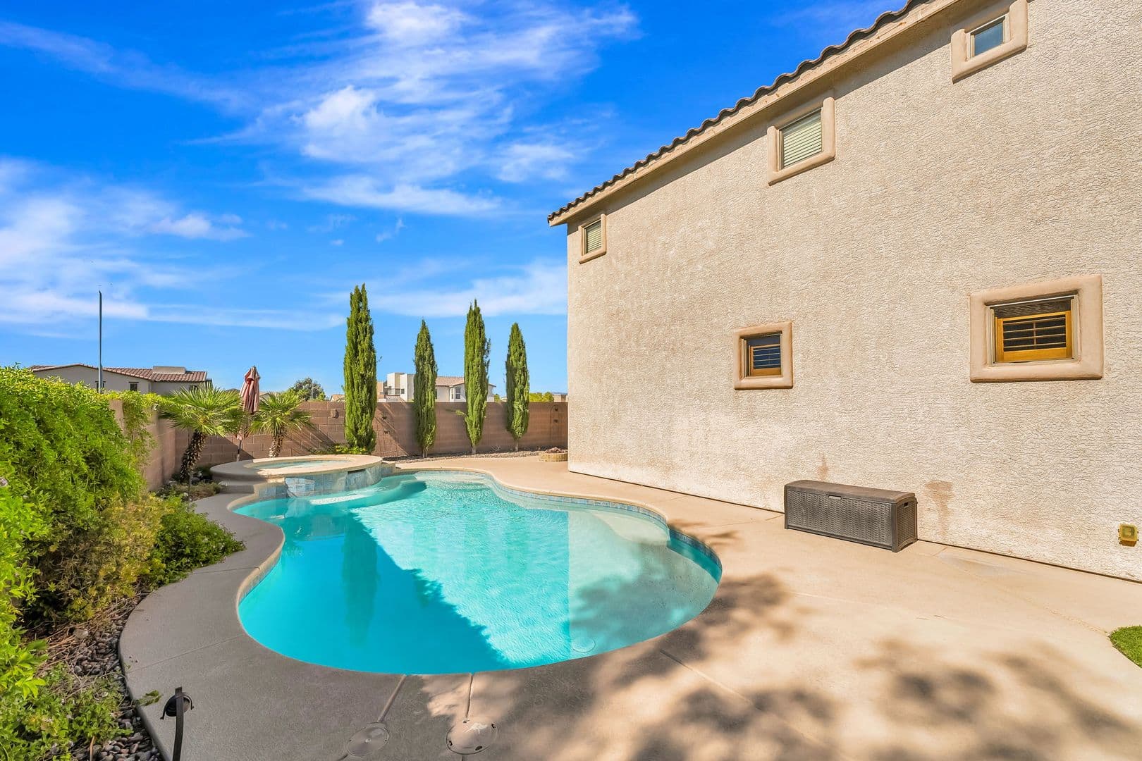 Henderson House: 381 Red Snap Dragon Ln
