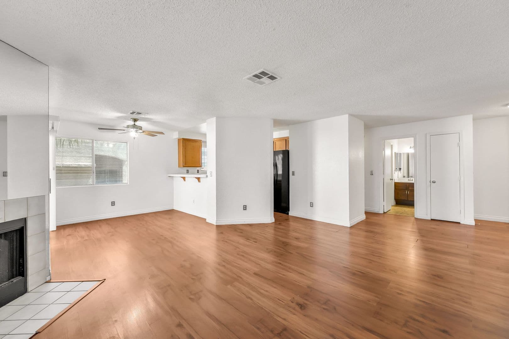 Las Vegas House: 6859 Tamarus Drive #202