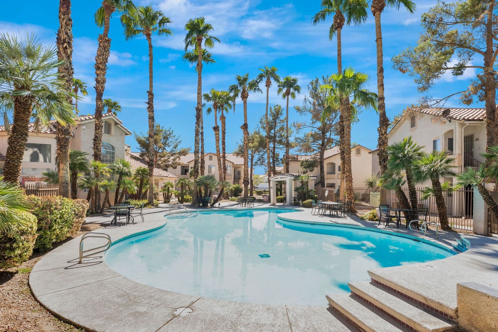 Las Vegas Townhome: 1405 S Nellis #1106