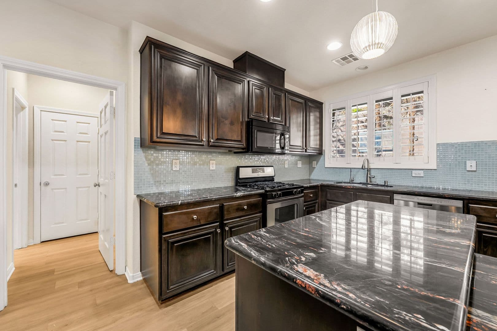 Henderson House: 1153 Orphington Ct