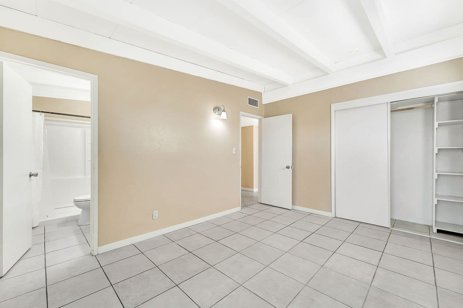 Las Vegas House: 867 Lulu Ave.