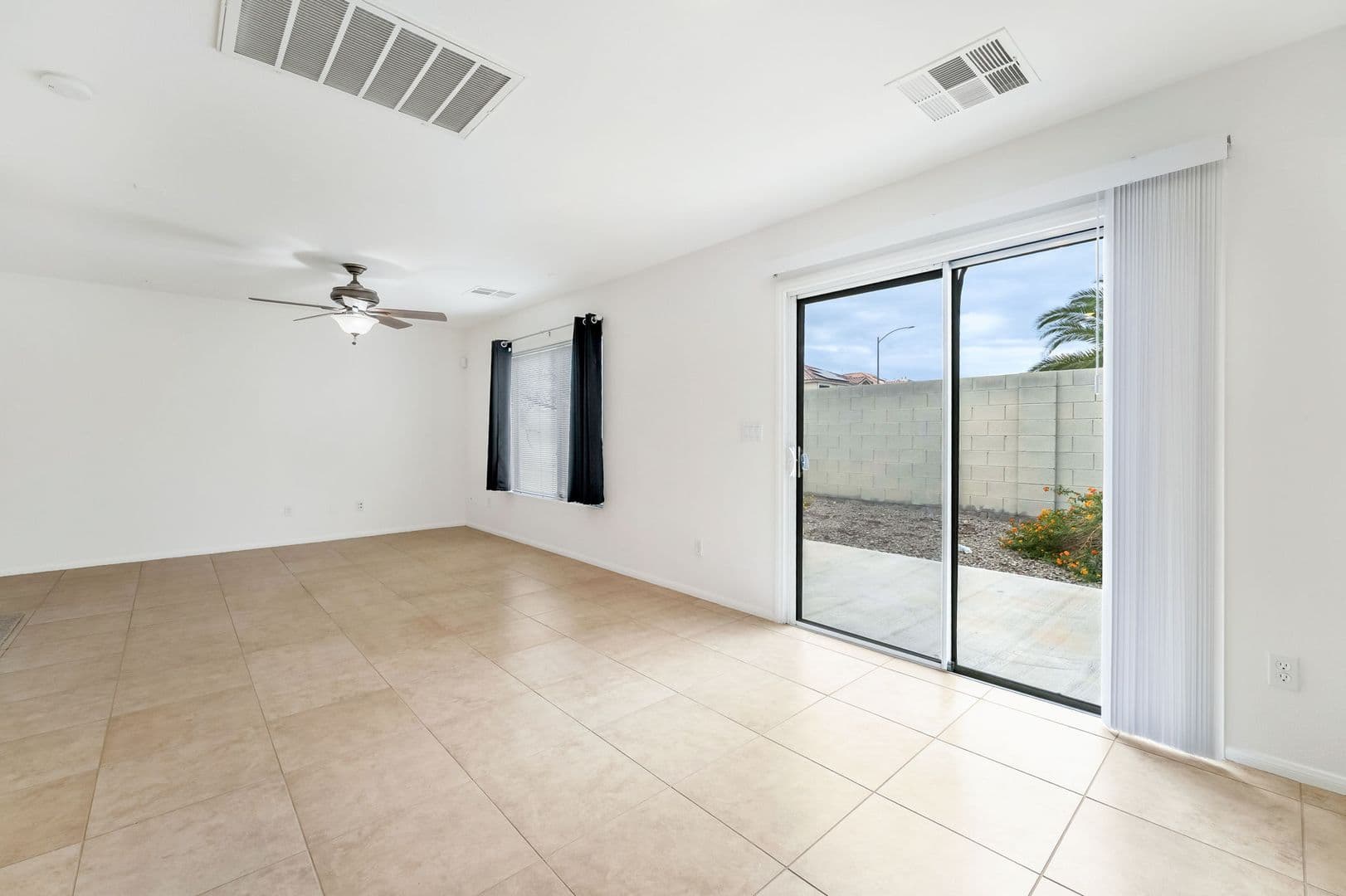Las Vegas House: 871 Patagonia Ridge Ave