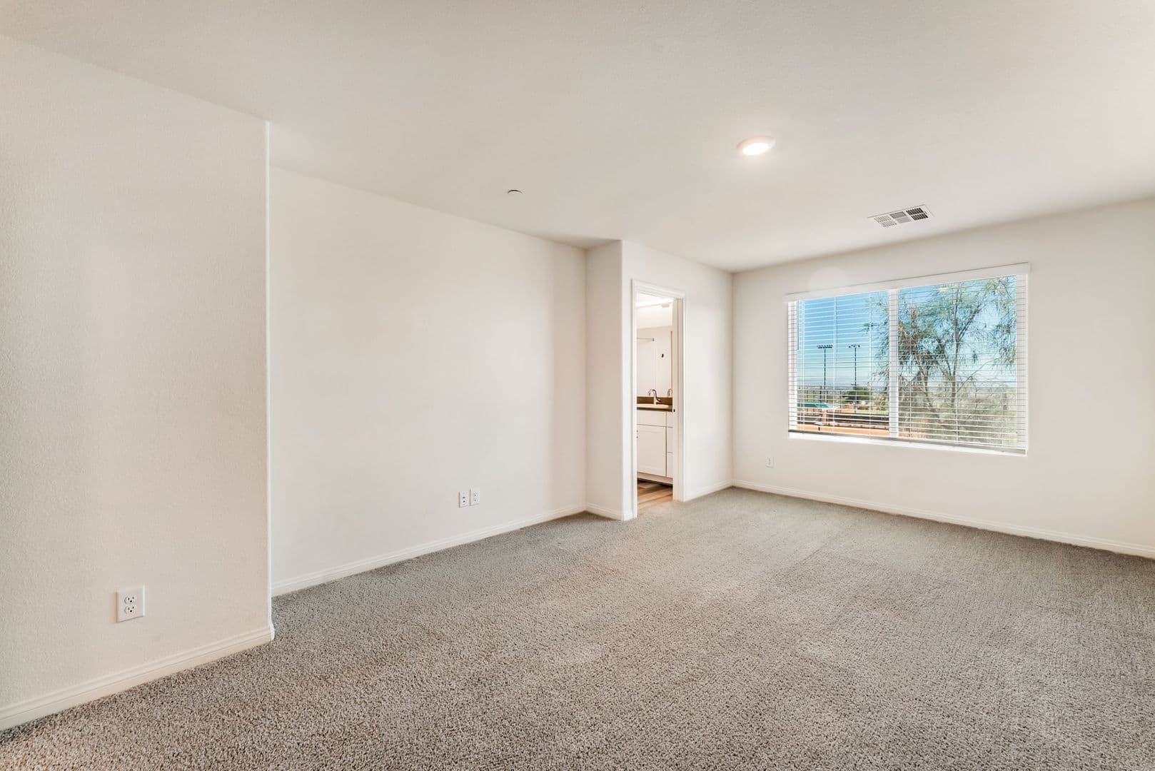 Las Vegas House: 3892 Enchanted Sky St