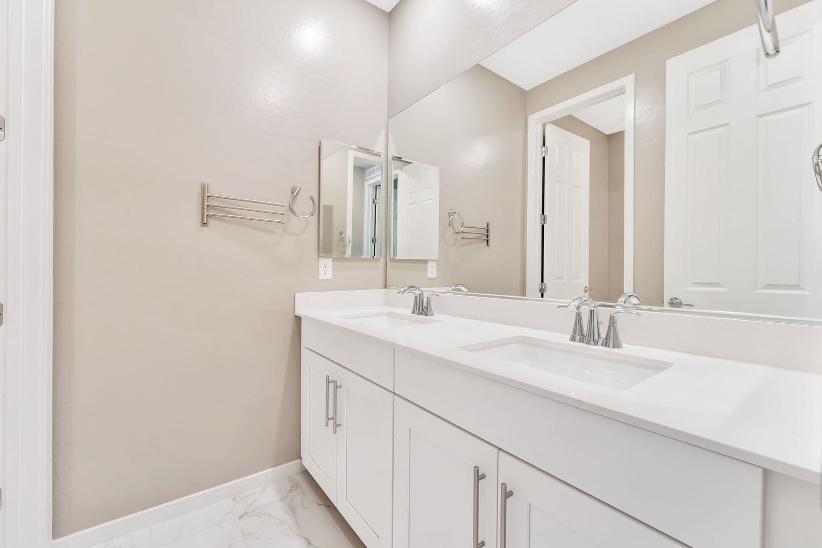 Las Vegas House: 12487 Notch Trail Ave