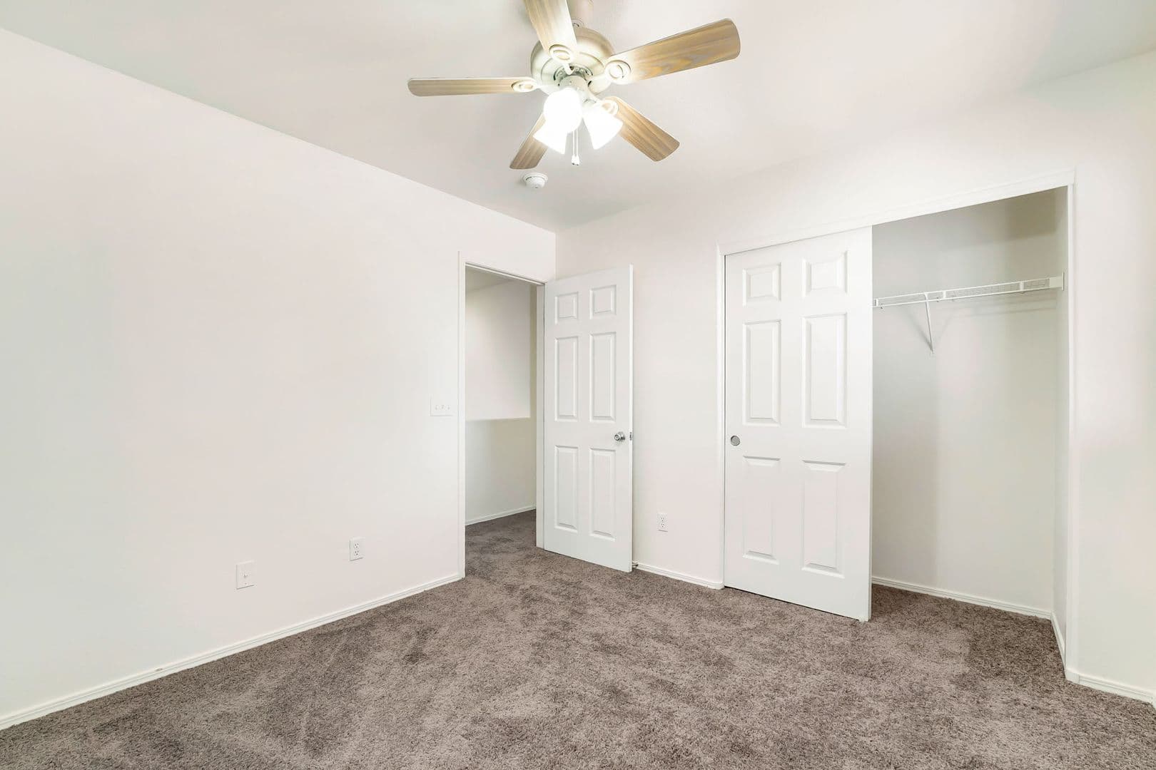 Las Vegas House: 7858 Windhamridge Drive