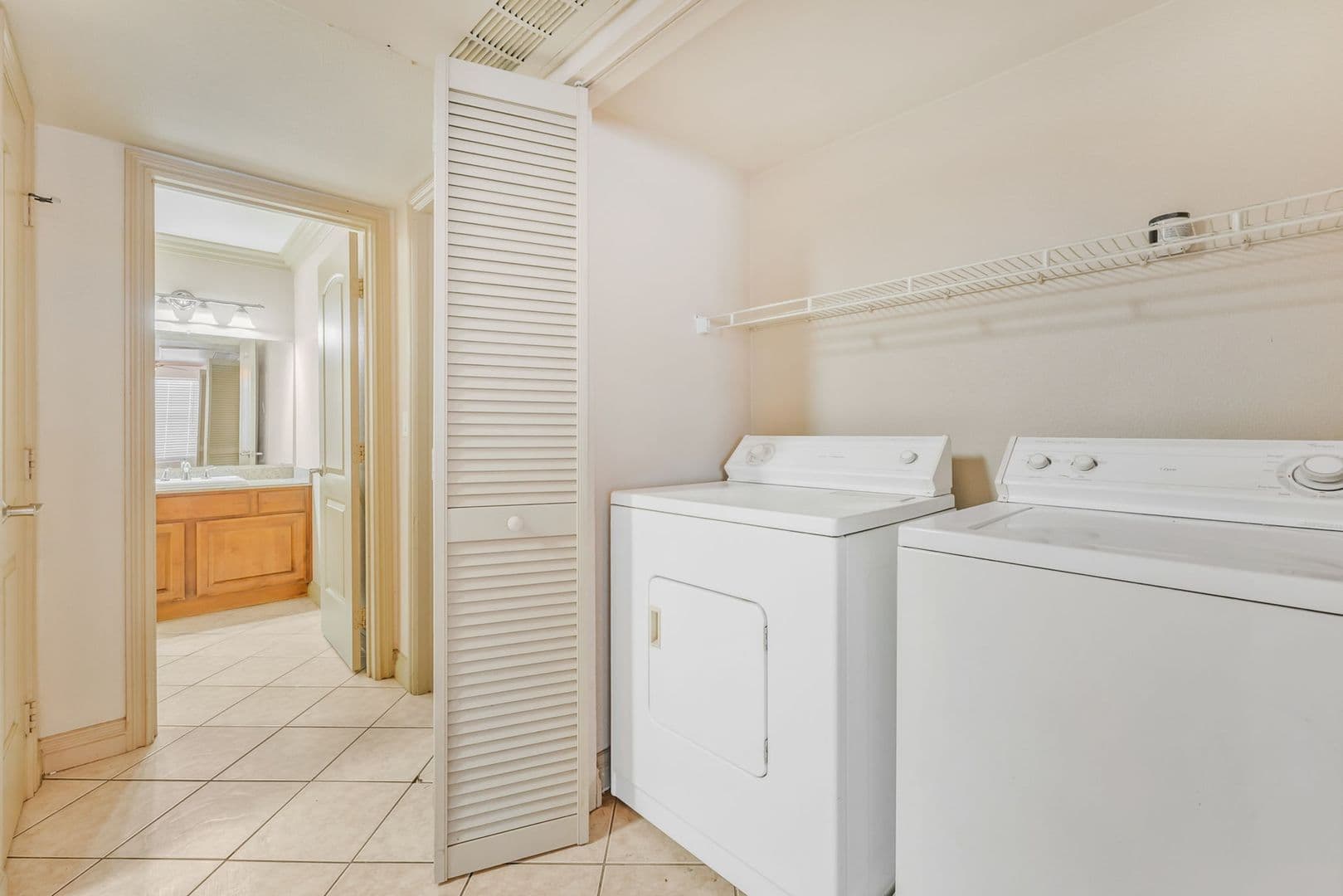 Las Vegas House: 1150 North Buffalo #2028