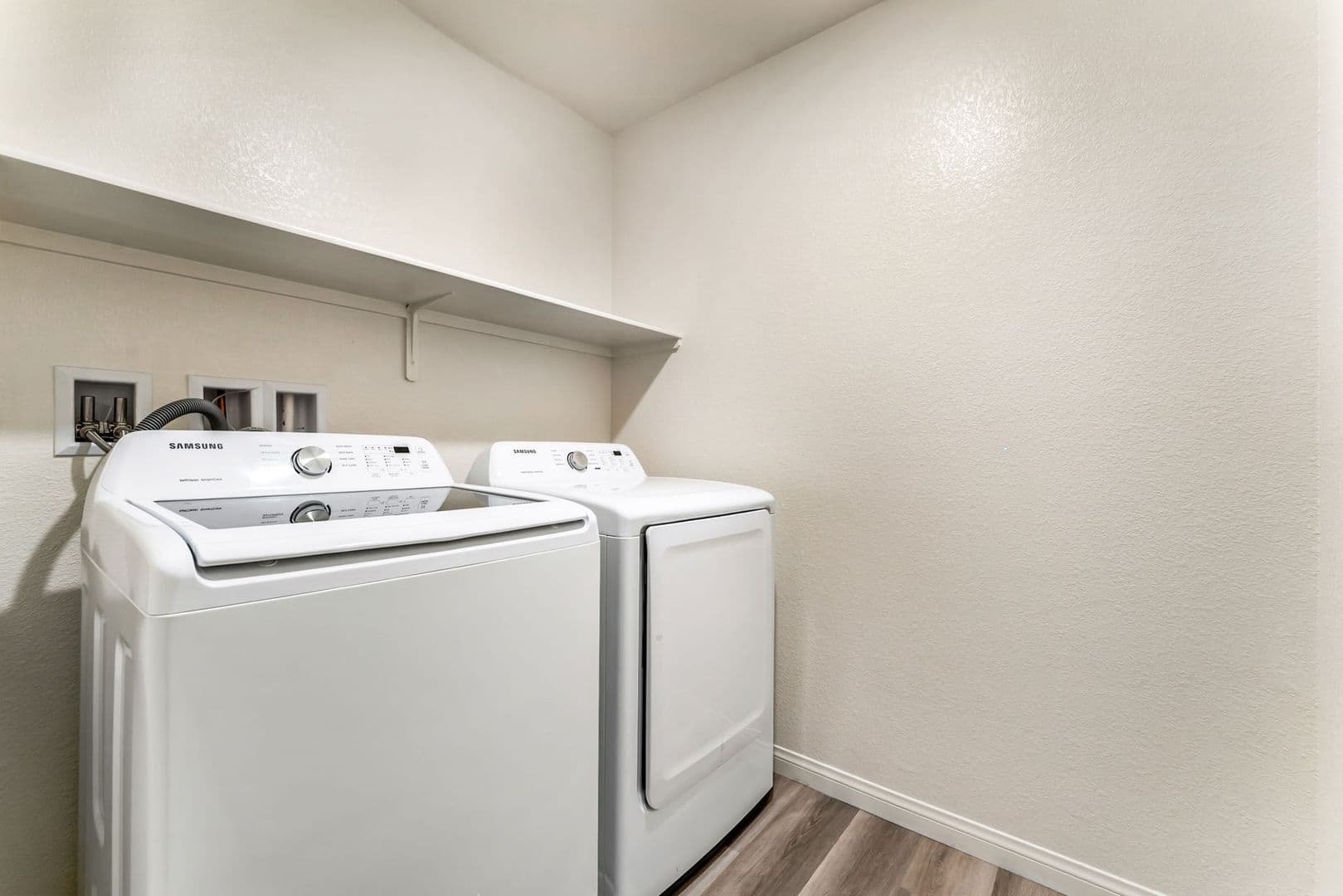 Las Vegas House: 3892 Enchanted Sky St