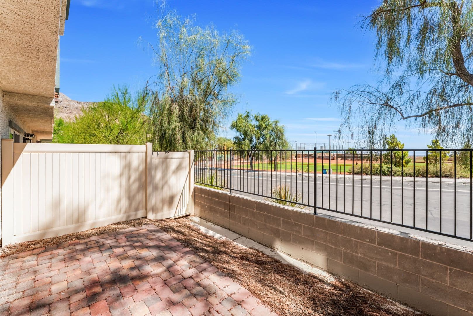Las Vegas House: 3892 Enchanted Sky St