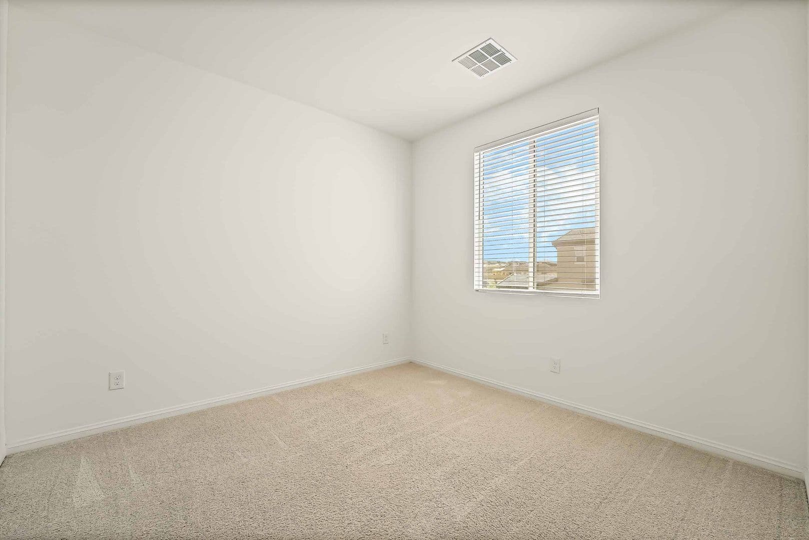 Henderson House: 228 Vanhoy Ave