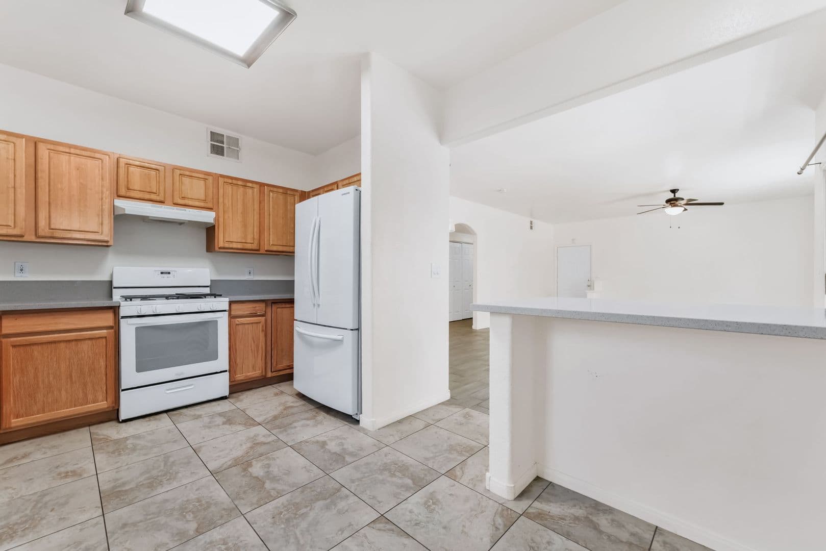 Las Vegas House: 6164 Pine Villa Ave #103