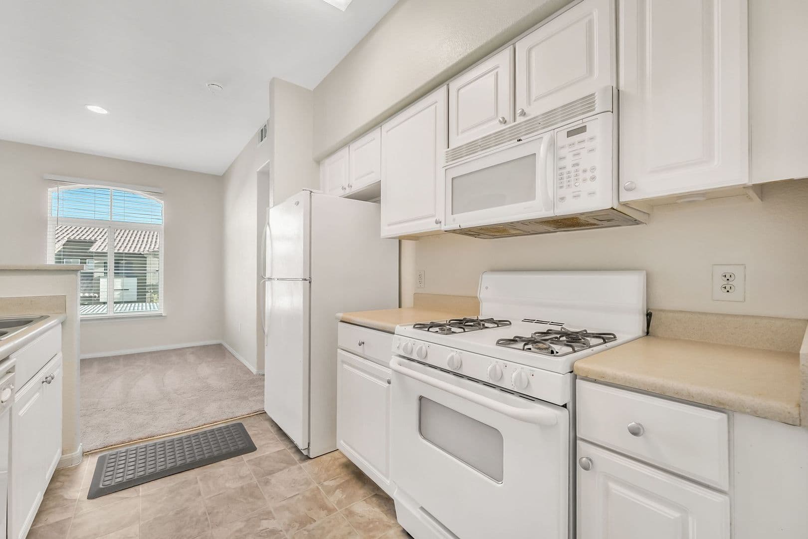 Las Vegas House: 9000 S Las Vegas Blvd #2242
