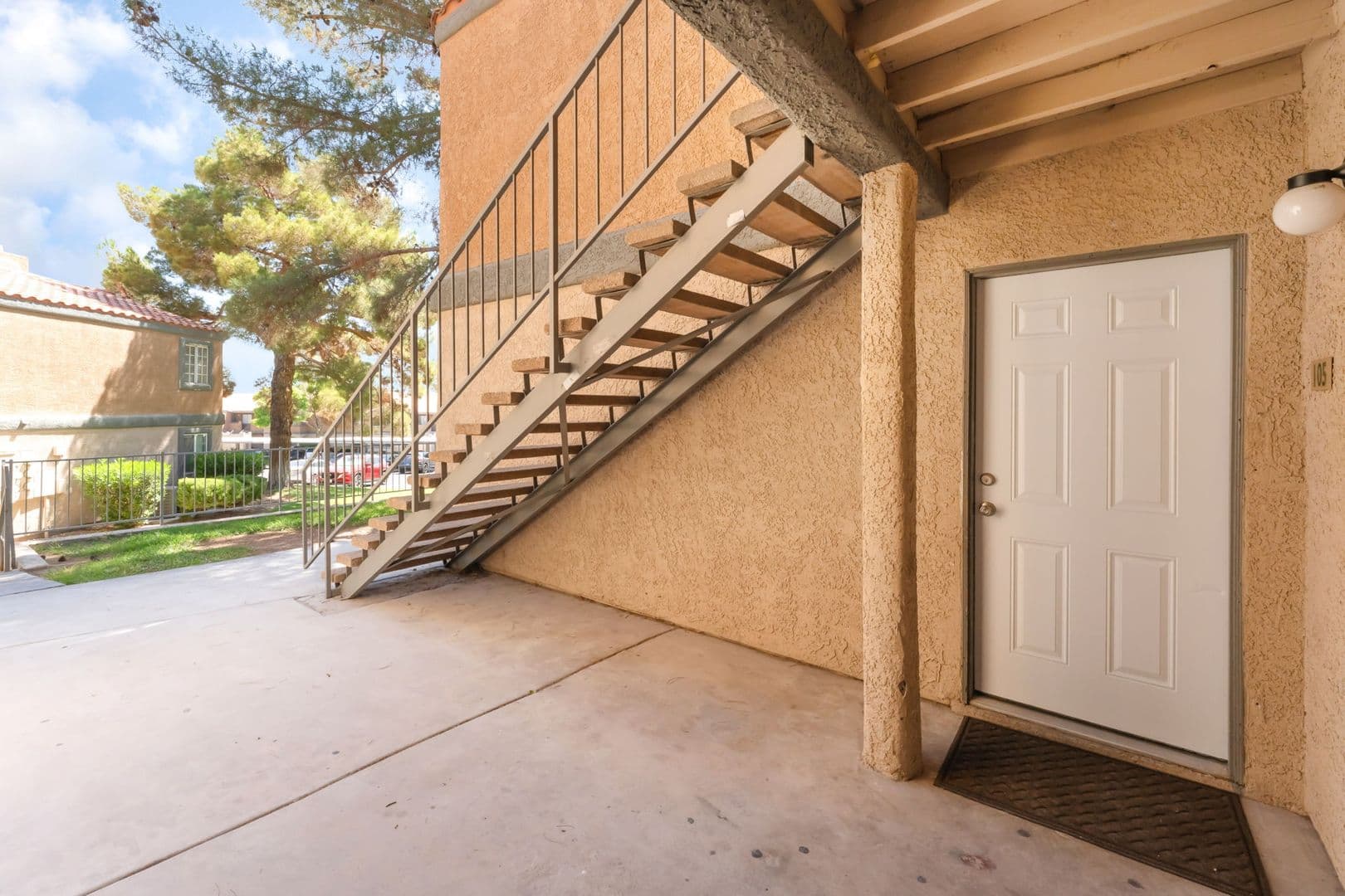 Las Vegas House: 230 Mission Newport Ln #105