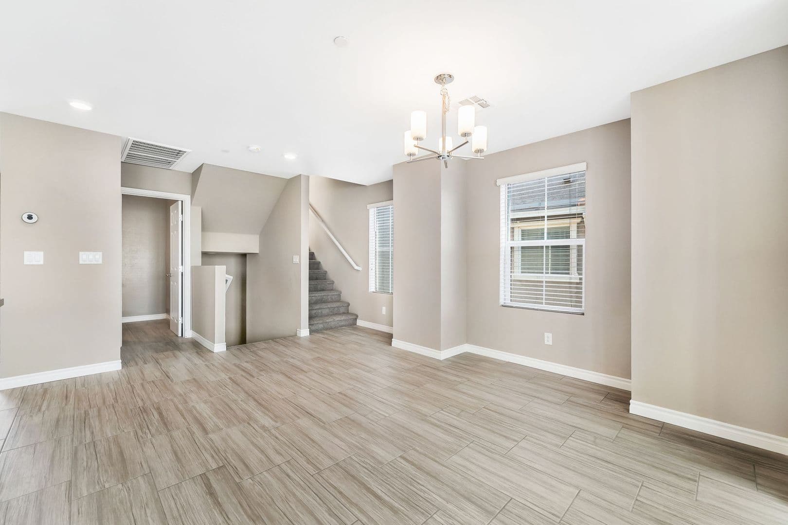 Henderson House: 811 Water St