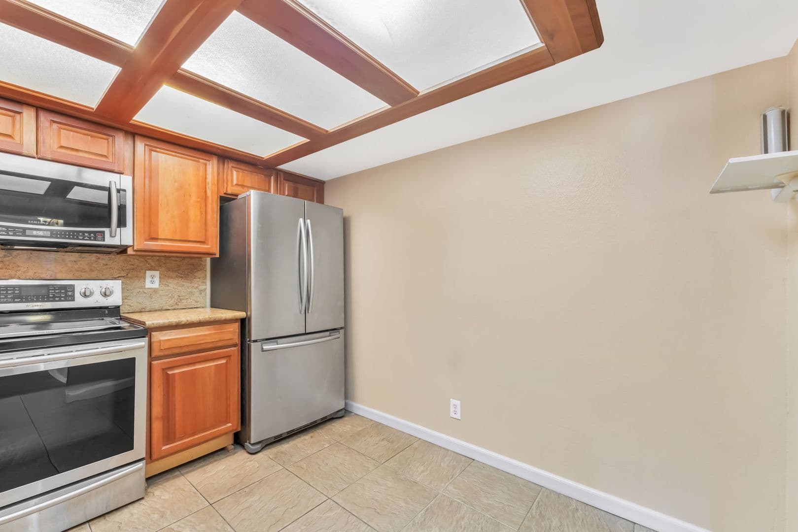 Las Vegas House: 3930 University Center #803
