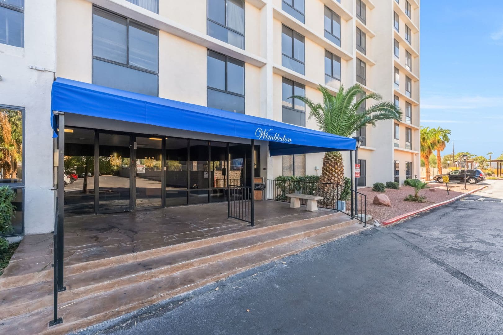 Las Vegas House: 3930 University Center #803