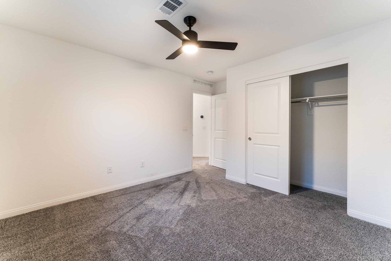 North Las Vegas House: 6958 Stone Cactus St