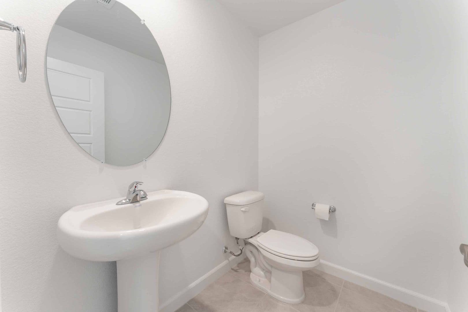 Henderson House: 871 Watford Pl